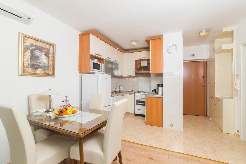 Apartment 28 Split Eksteriør billede
